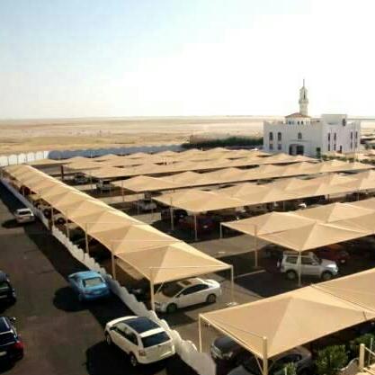 مظلات مواقف سيارات بخامات عالية الجودة بالرياض